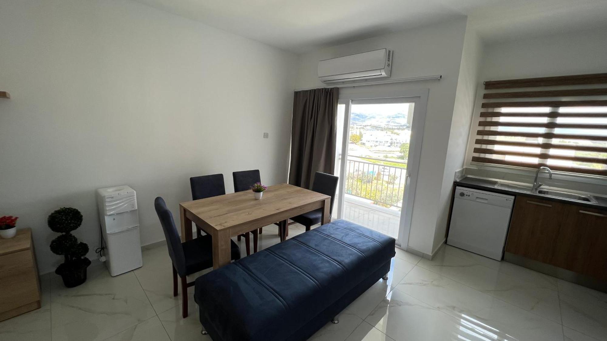 Tetris Apartment Spacious Comfortable 尼科西亚 客房 照片