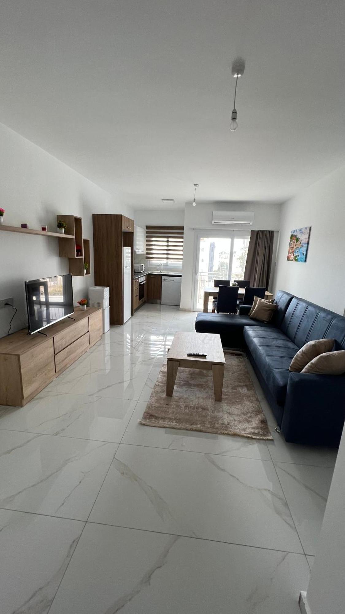 Tetris Apartment Spacious Comfortable 尼科西亚 客房 照片