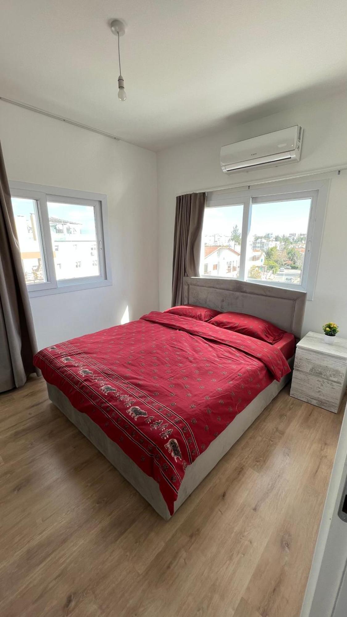 Tetris Apartment Spacious Comfortable 尼科西亚 客房 照片